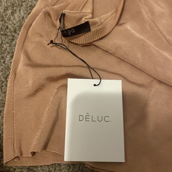 Stretchy ribbed halter top - Picture 4 of 4